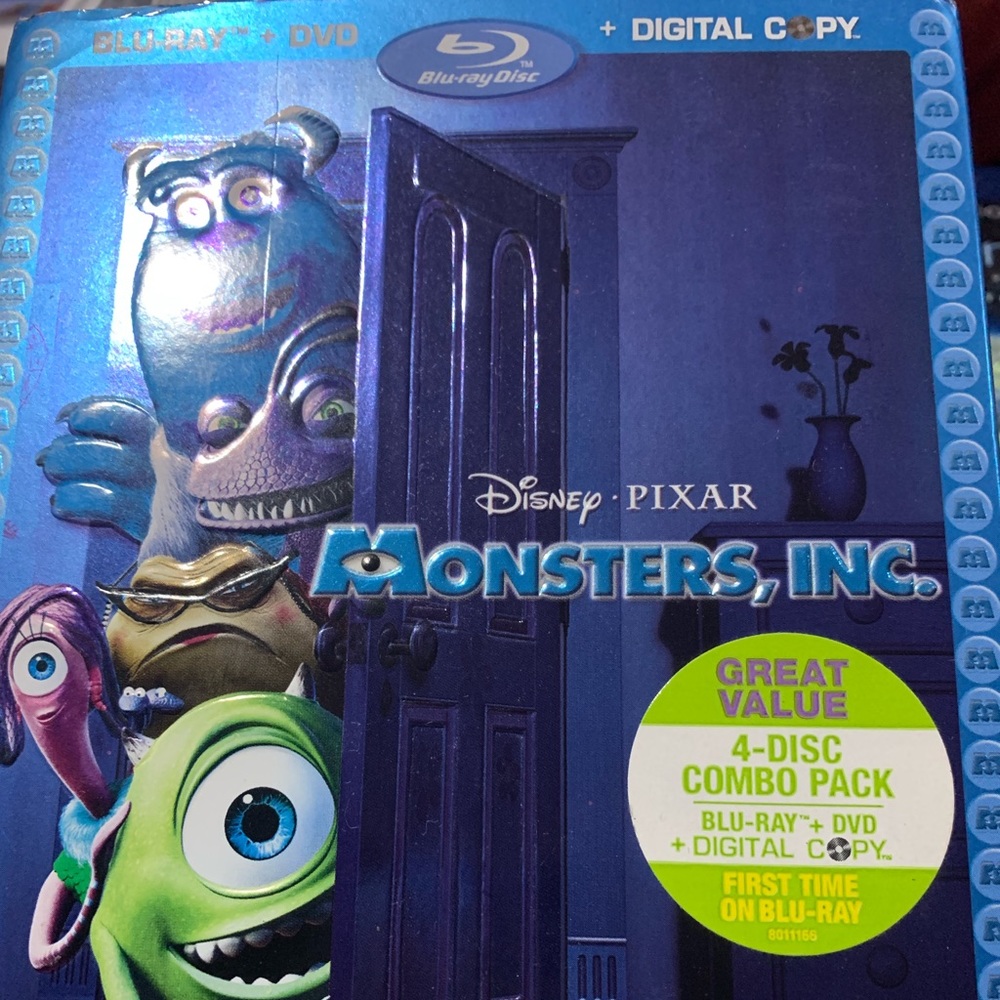 Disney Pixar Monster, Inc Blu-ray Movie - Picture 6 of 6